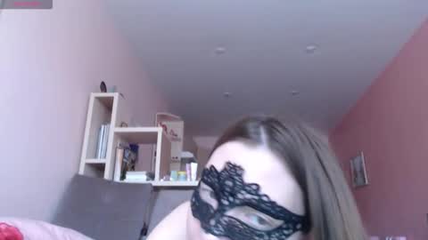 Snapshot of woodland_peony chatting on 2, 3, 2026 Woodland Peony online show from 2, 3, 2026