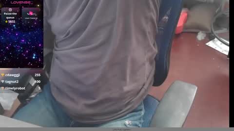 Snapshot of woodworker6473 chatting on 24, 1, 2025 woodworker6473 online show from 24, 1, 2025