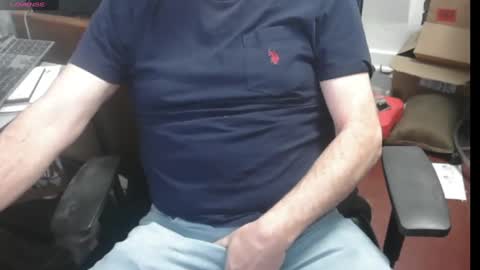 Snapshot of woodworker6473 chatting on 28, 2, 2025 woodworker6473 online show from 28, 2, 2025