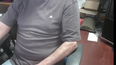 Snapshot of woodworker6473 chatting on 2, 3, 2025 woodworker6473 online show from 2, 3, 2025