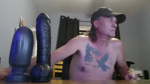 Snapshot of woody1nut chatting on 1, 11, 2025 Woody online show from 1, 11, 2025