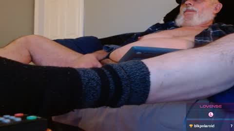 Snapshot of woofy1 chatting on 10, 2, 2025 Woofy online show from 10, 2, 2025