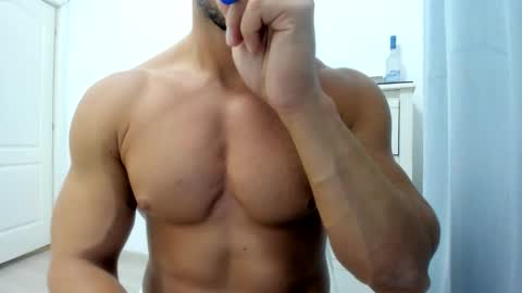 Snapshot of woolfiie chatting on 9, 10, 2025 Wolfie online show from 9, 10, 2025