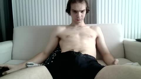 Snapshot of wooziemoo325 chatting on 3, 11, 2025 Steve Brand online show from 3, 11, 2025