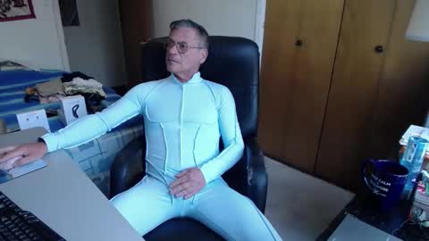 Large one  online show from 26, 4, 2026