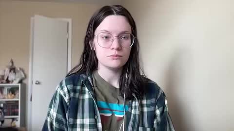 Snapshot of worship_lucina chatting on 17, 12, 2024 Lucina online show from 17, 12, 2024