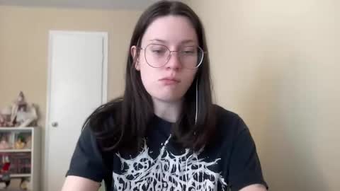 Snapshot of worship_lucina chatting on 6, 1, 2025 Lucina online show from 6, 1, 2025