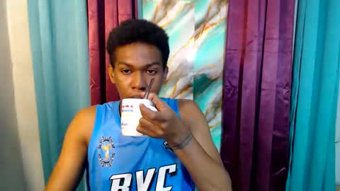 Snapshot of worshipmycockxxx chatting on 28, 9, 2025 Josh This is my new account now online show from 28, 9, 2025