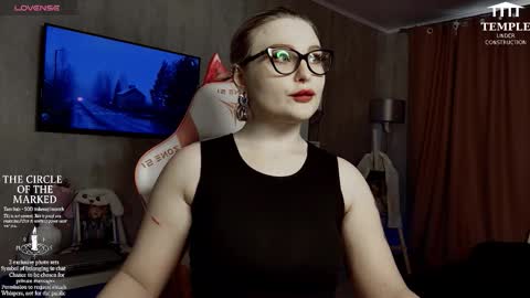 Snapshot of wounded_goddess chatting on 7, 10, 2025 Goddess Sophy online show from 7, 10, 2025