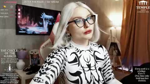 Snapshot of wounded_goddess chatting on 13, 10, 2025 Goddess Sophy online show from 13, 10, 2025