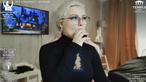 Snapshot of wounded_goddess chatting on 17, 10, 2025 Goddess Sophy online show from 17, 10, 2025