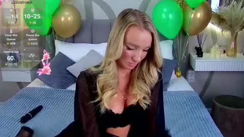 wow  jullia online show from 20, 3, 2026