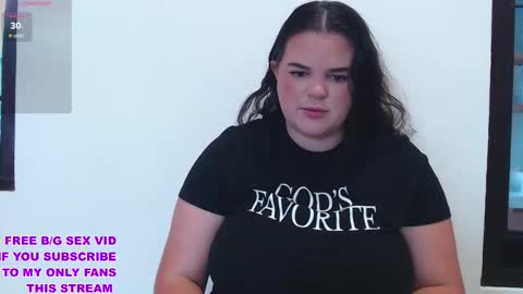 Snapshot of wow_its_kaitlyn chatting on 13, 9, 2025 Kaitlyn xx online show from 13, 9, 2025