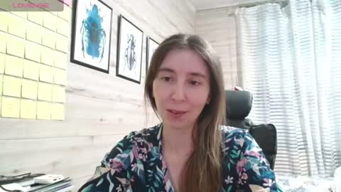 Anna  online show from 17, 7, 2026