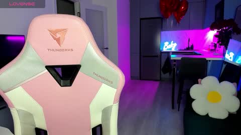 Emi online show from 22, 2, 2026