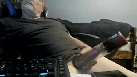 wowsers2022 online show from 25, 11, 2025