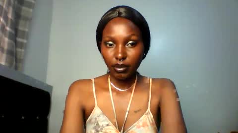 Snapshot of wren_7 chatting on 16, 12, 2025 wren 7 online show from 16, 12, 2025