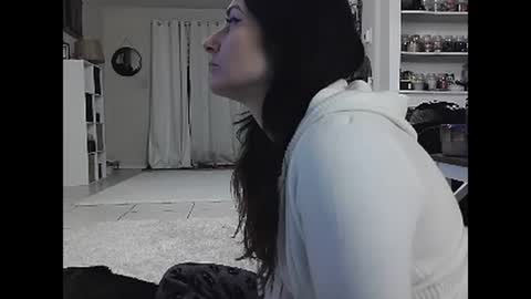 Snapshot of wrenleigh chatting on 25, 1, 2025 Crystal Lake online show from 25, 1, 2025