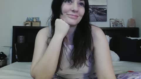 Snapshot of wrenleigh chatting on 7, 2, 2025 Crystal Lake online show from 7, 2, 2025