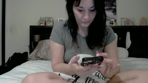 Snapshot of wrenleigh chatting on 3, 10, 2025 Crystal Lake online show from 3, 10, 2025