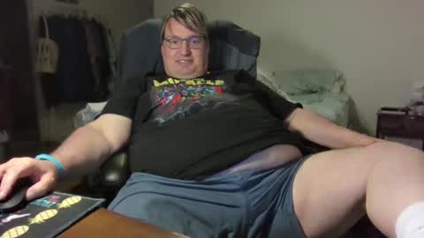 Snapshot of wrensroom chatting on 23, 2, 2025 Wren Valentino online show from 23, 2, 2025