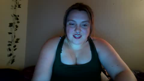 Snapshot of wrenwinter chatting on 4, 10, 2025 wrenwinters online show from 4, 10, 2025