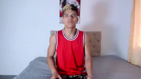 Snapshot of wyatt_2 chatting on 26, 9, 2025 wyatt online show from 26, 9, 2025