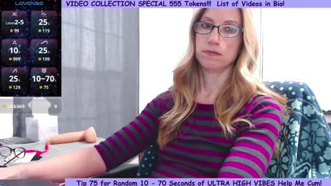 Snapshot of wynfreya chatting on 13, 12, 2024 Wyn online show from 13, 12, 2024