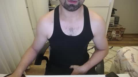 Snapshot of x_____0_____x chatting on 15, 12, 2025 Mr. Lonely online show from 15, 12, 2025