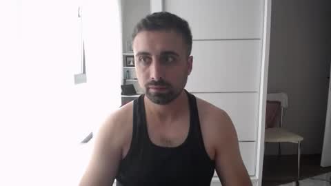 Snapshot of x_____0_____x chatting on 19, 6, 2026 Mr. Lonely online show from 19, 6, 2026