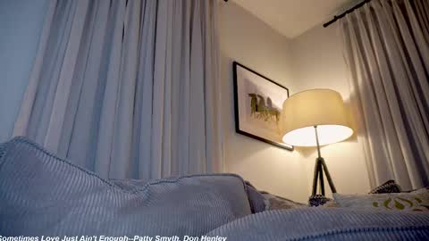 Lily online show from 23, 2, 2025