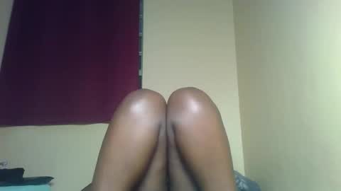 Snapshot of x_melanine chatting on 19, 11, 2025 X melanine online show from 19, 11, 2025