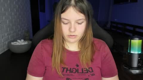 Snapshot of x_nirvana_x chatting on 15, 12, 2024 LOVE NERDS ONLY online show from 15, 12, 2024