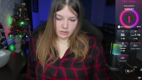 Snapshot of x_nirvana_x chatting on 1, 1, 2025 LOVE NERDS ONLY online show from 1, 1, 2025