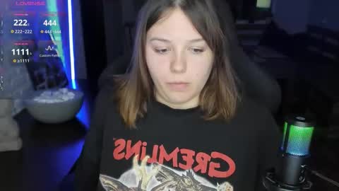 Snapshot of x_nirvana_x chatting on 19, 9, 2025 LOVE NERDS ONLY online show from 19, 9, 2025