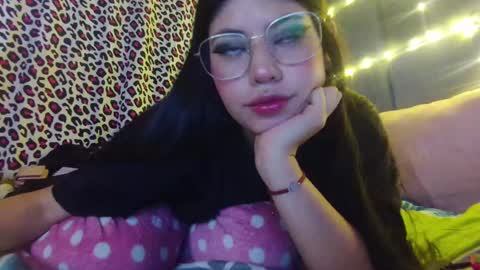 My other accont  x nyoko online show from 28, 1, 2025