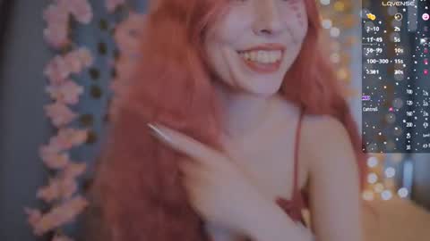 Snapshot of x_sexykitten666_x chatting on 31, 7, 2026 Lucy online show from 31, 7, 2026
