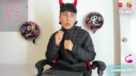 Snapshot of xaandergrey chatting on 18, 10, 2025 xaanderGrey online show from 18, 10, 2025