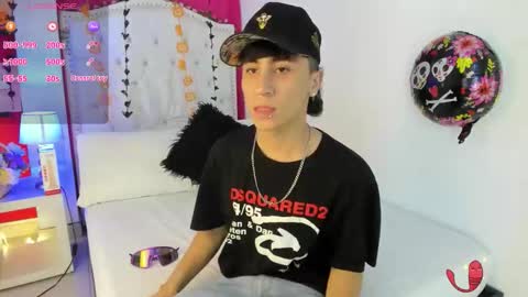 Snapshot of xaandergrey chatting on 24, 10, 2025 xaanderGrey online show from 24, 10, 2025