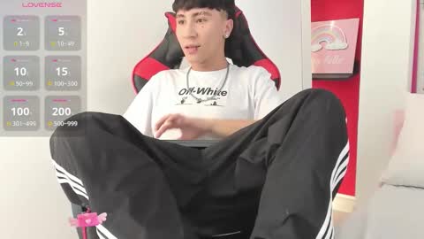 Snapshot of xaandergrey chatting on 18, 11, 2025 xaanderGrey online show from 18, 11, 2025