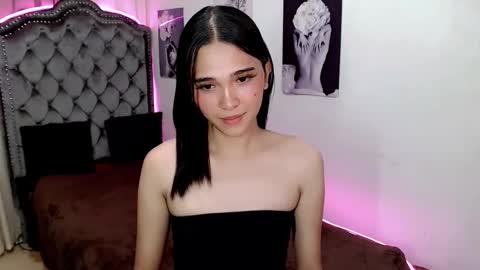 xairah_doux online show from 25, 10, 2025