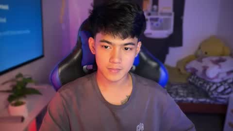 Snapshot of xaldrian_destroyer chatting on 11, 2, 2025 Prince Aldrian online show from 11, 2, 2025