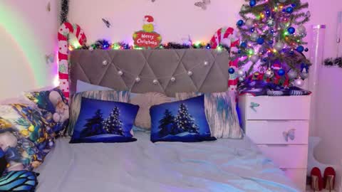 sooo hey im Sperm Mystik from Fuckistan i want you full my all holes bcs i have penis fever online show from 22, 12, 2025