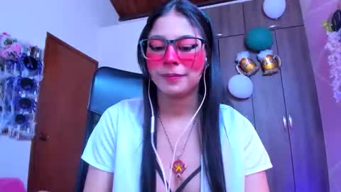 XALLYSONX online show from 4, 10, 2025