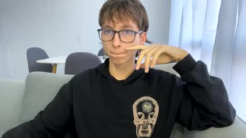 Xam online show from 26, 2, 2025