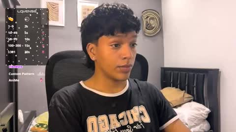 Snapshot of xander_bonnet1 chatting on 5, 2, 2025 Xander bonnet online show from 5, 2, 2025