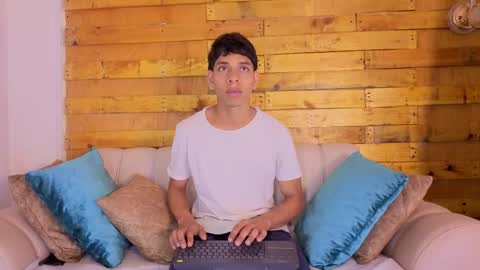 xander online show from 21, 4, 2026