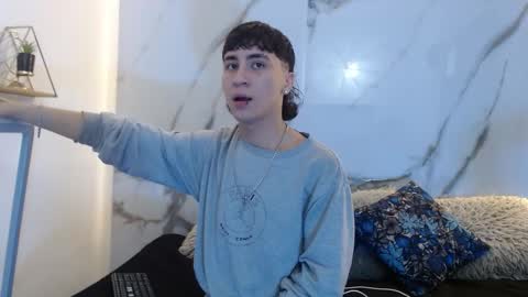 xandergrey8 online show from 18, 3, 2026