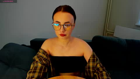 Snapshot of xapka_lapka chatting on 22, 5, 2026 Alice online show from 22, 5, 2026