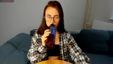 Snapshot of xapka_lapka chatting on 23, 5, 2026 Alice online show from 23, 5, 2026